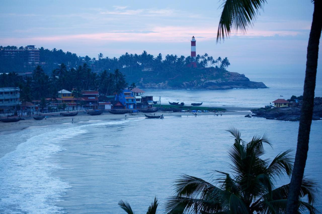 Kovalam Beach Hotel Esterno foto